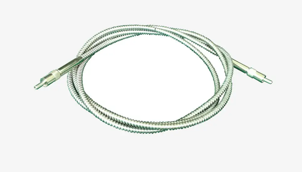 Światłowodowy kabel krosowy SMA905 z tuleją ze stali nierdzewnej